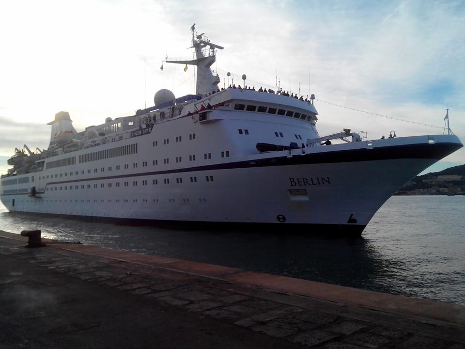 navi da crociera a Gaeta