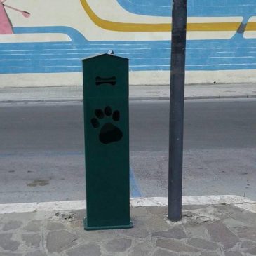 Gaeta: Promemoria per possessori di Cani all’utilizzo dei dispenser costati 4.636,00€
