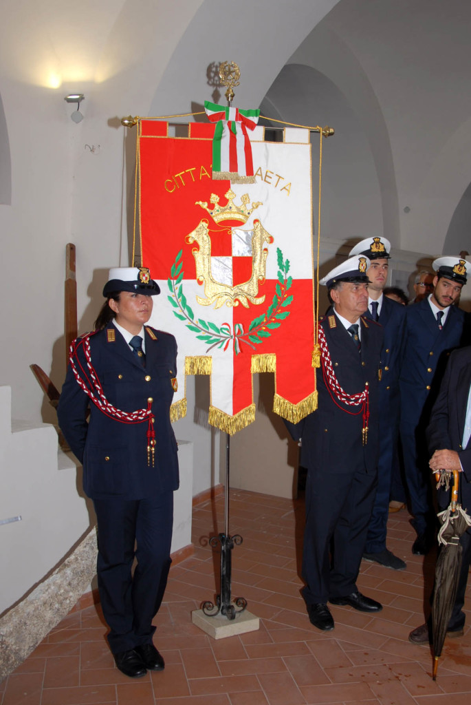011gonfalone